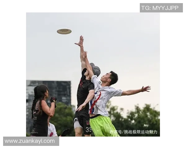 上海飞盘队在极限运动联赛中的默契配合与战术分析
