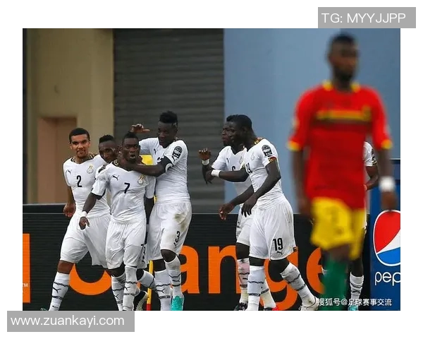 重温经典赛事香港足球明星队精彩重播带你回顾辉煌时刻